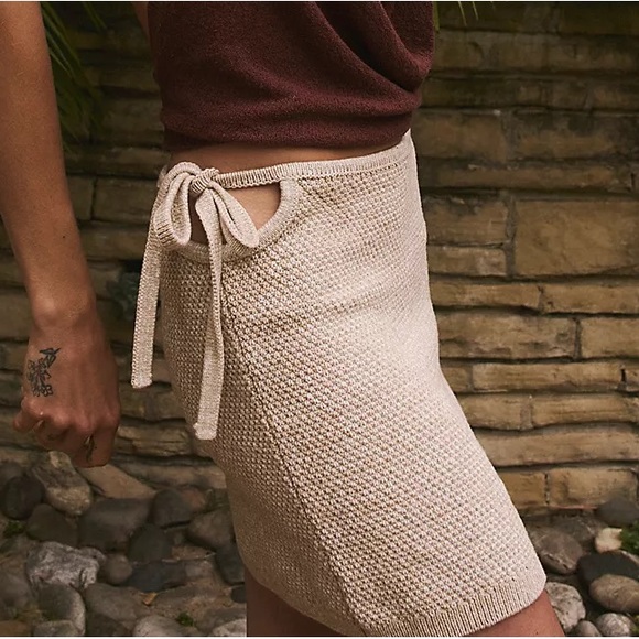 NWTS FREE PEOPLE KNIT MINI SKIRT (M) - Picture 5 of 12